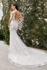 Lace Deirdre Wedding Dress